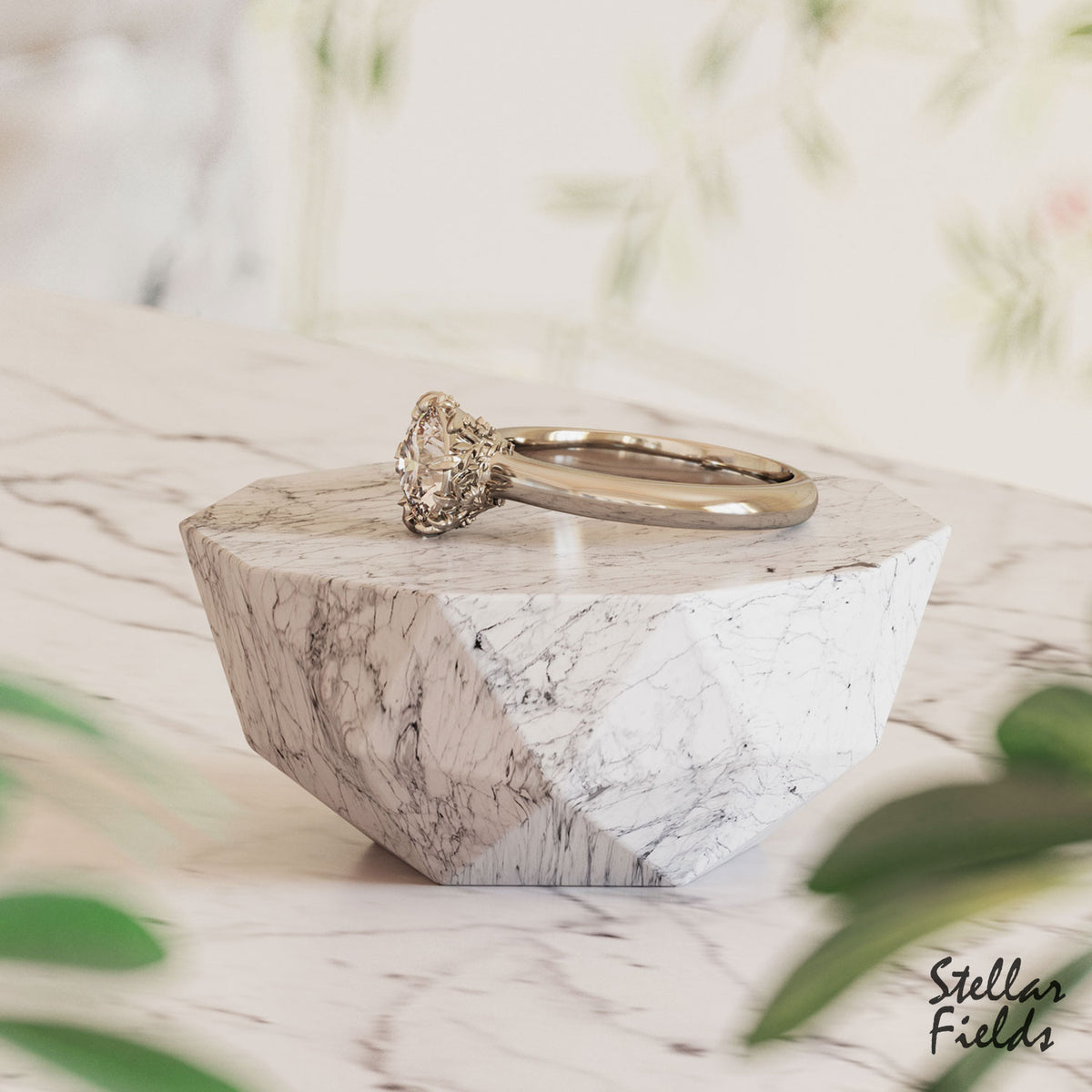 Solitaire-Bezel-Engagement-Ring-Vintage-Modern
