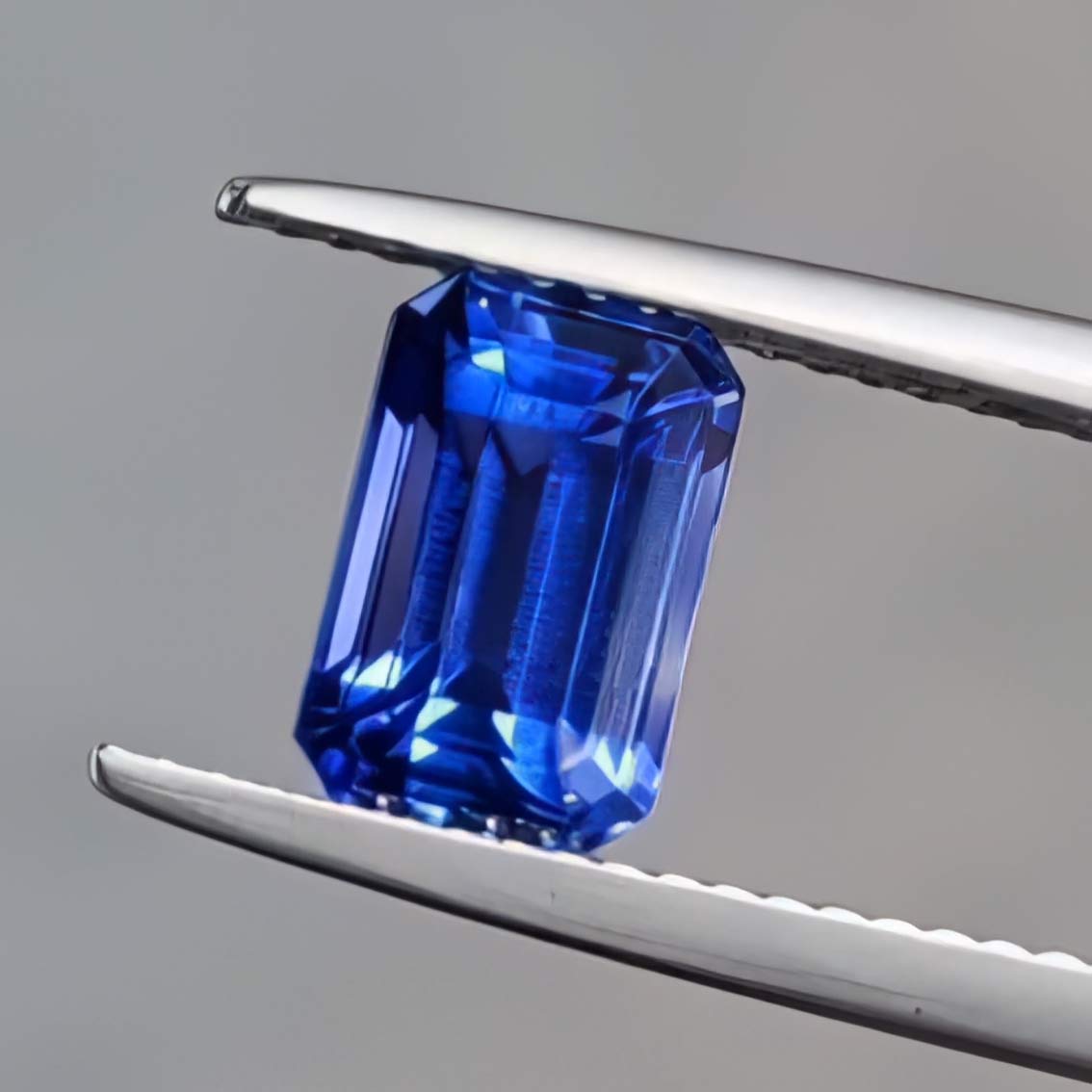 Natural Blue Sapphire 2.53ct Emerald Cut