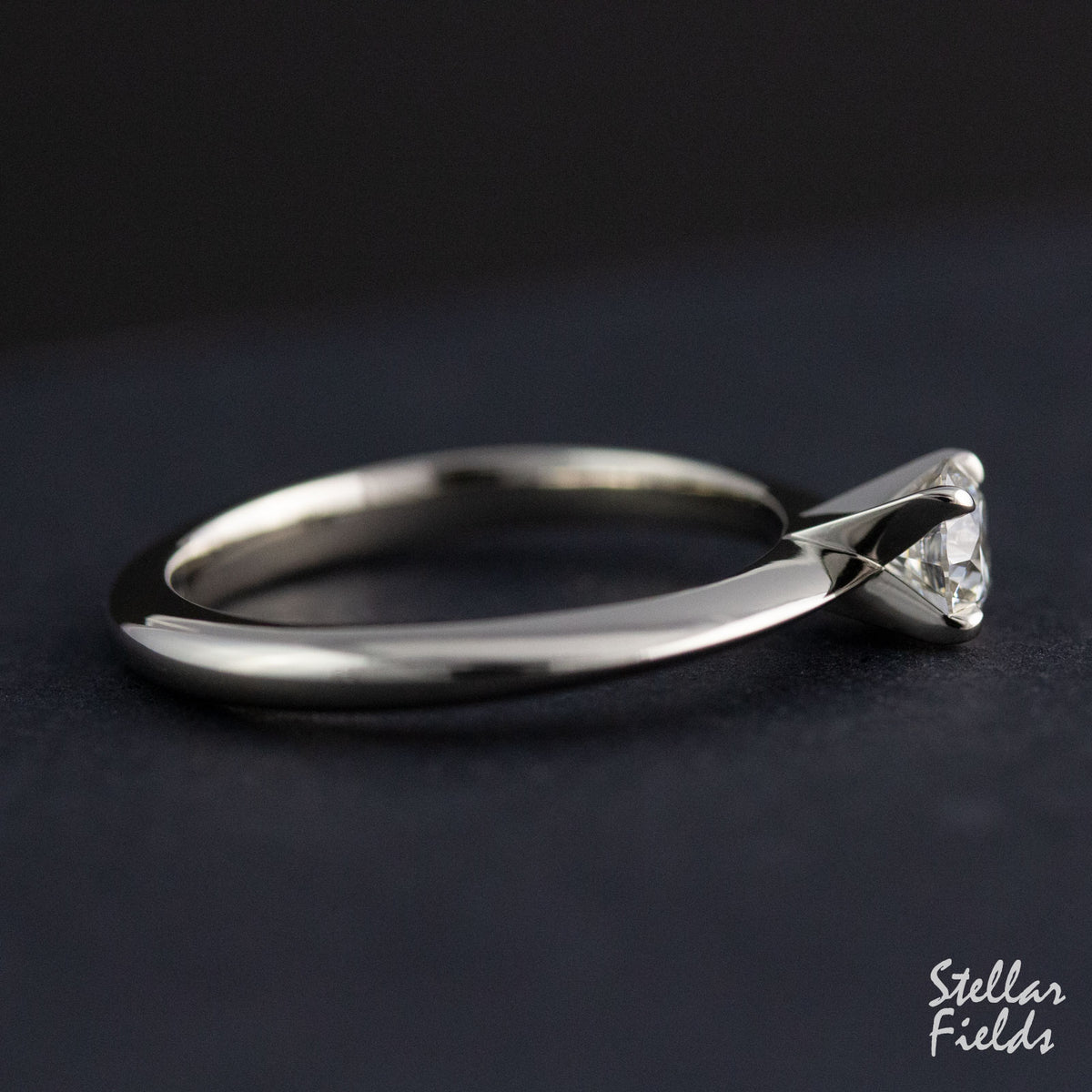 Diamond Engagement Ring Claw Prongs Modern Platinum Stellar Fields Jewelry