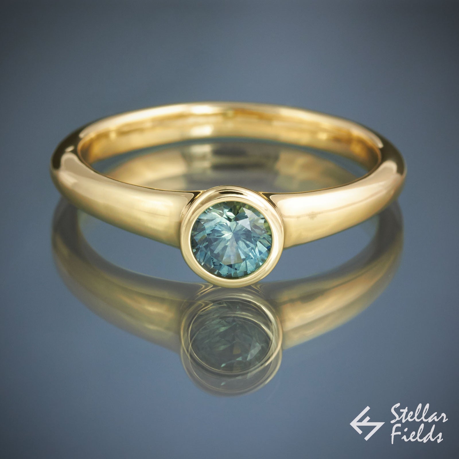 Round Bezel Ring Montana Sapphire 14k Yellow Gold